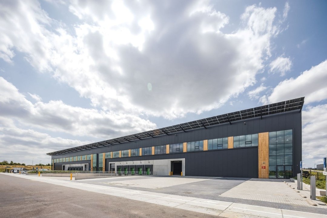 SEGRO Barnsteen development Nacex lease